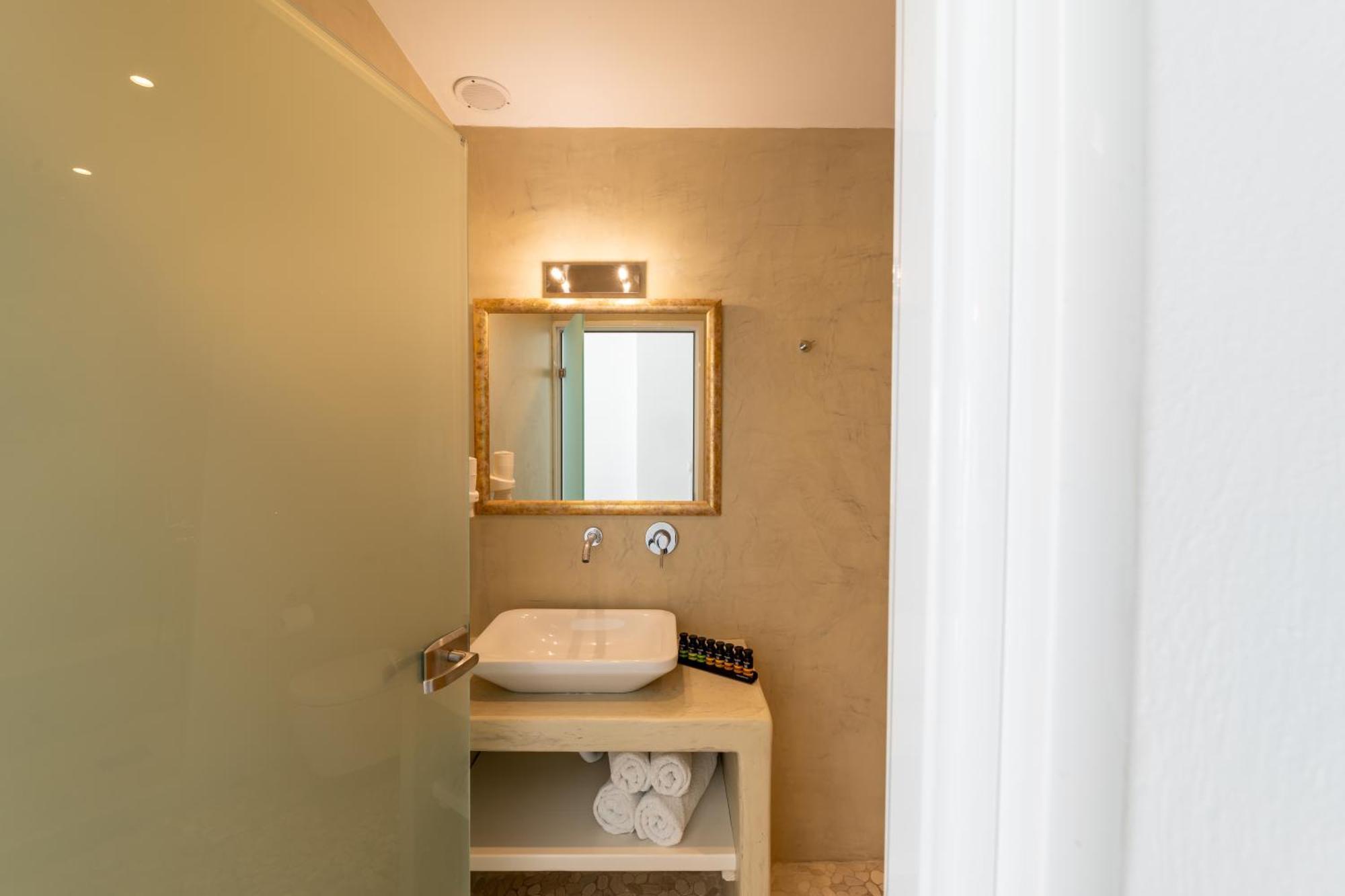 Enalion White Suites Oia Экстерьер фото